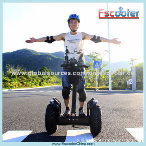 Hot Selling Driving 2-wheel Standing Electric Scooters, Easy for Turning